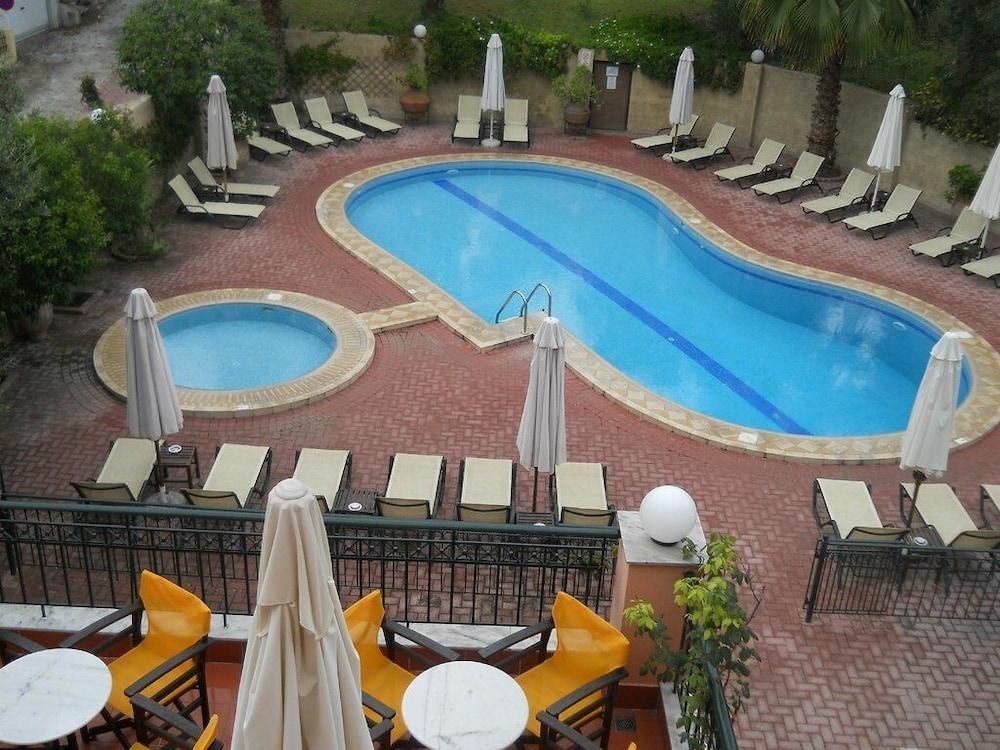 Aloni Hotel Pefkochori Exteriör bild